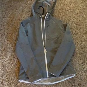 Never worn! Thick coat!